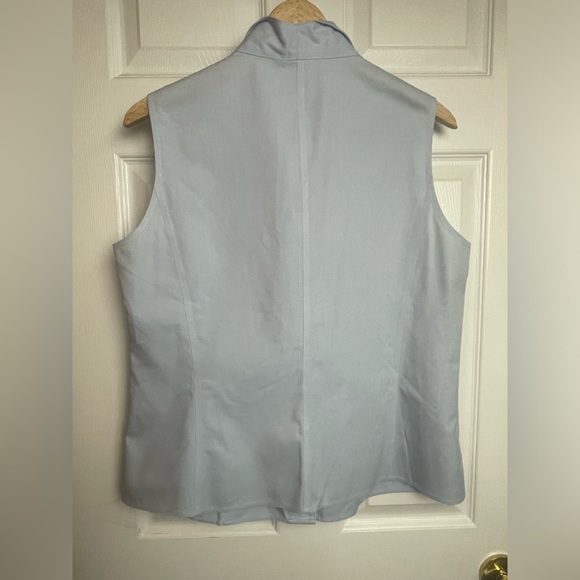 NWT Jones New York light blue sleeveless blouse. Size 12 P2P 20” - Picture 4 of 4